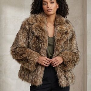 Coyote real  Fur Coat - Brown